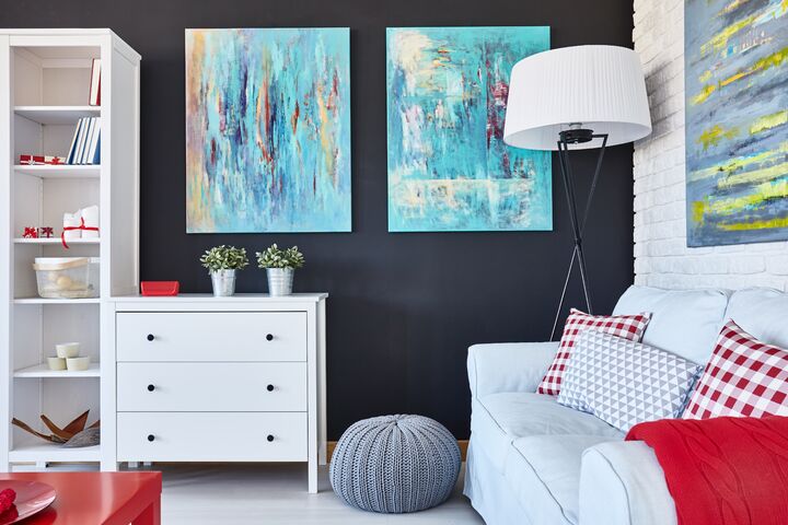 There are many good things about wall art in interior design. We have here the information that you need about wall art to have an appealing room.