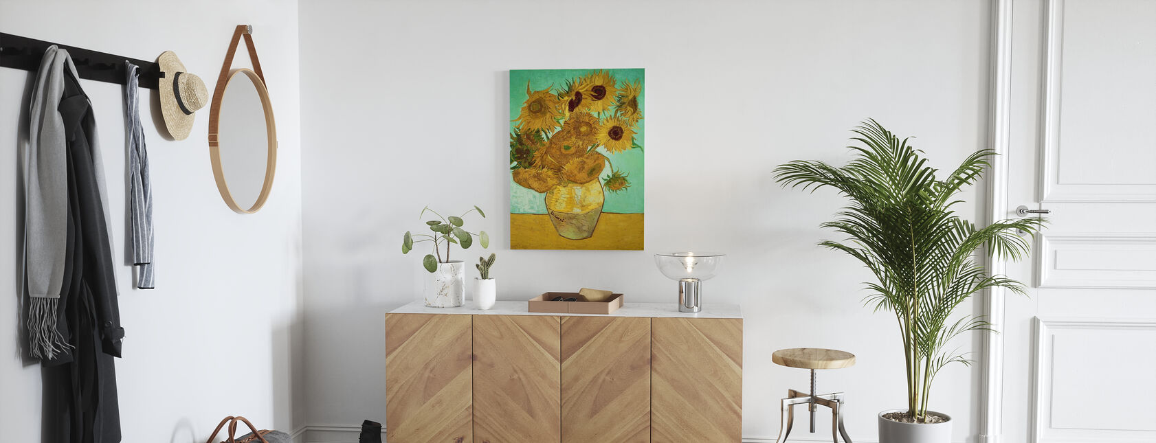 Sunflowers - Vincent Van Gogh - Canvas print - Hallway