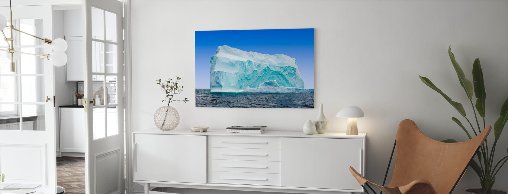 Isbjerg ud for Newfoundlandskysten - Billede på lærred - Stue