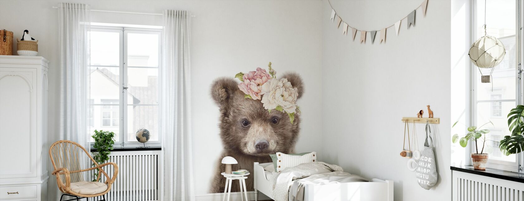 Floral Baby Bear - Wallpaper - Kids Room