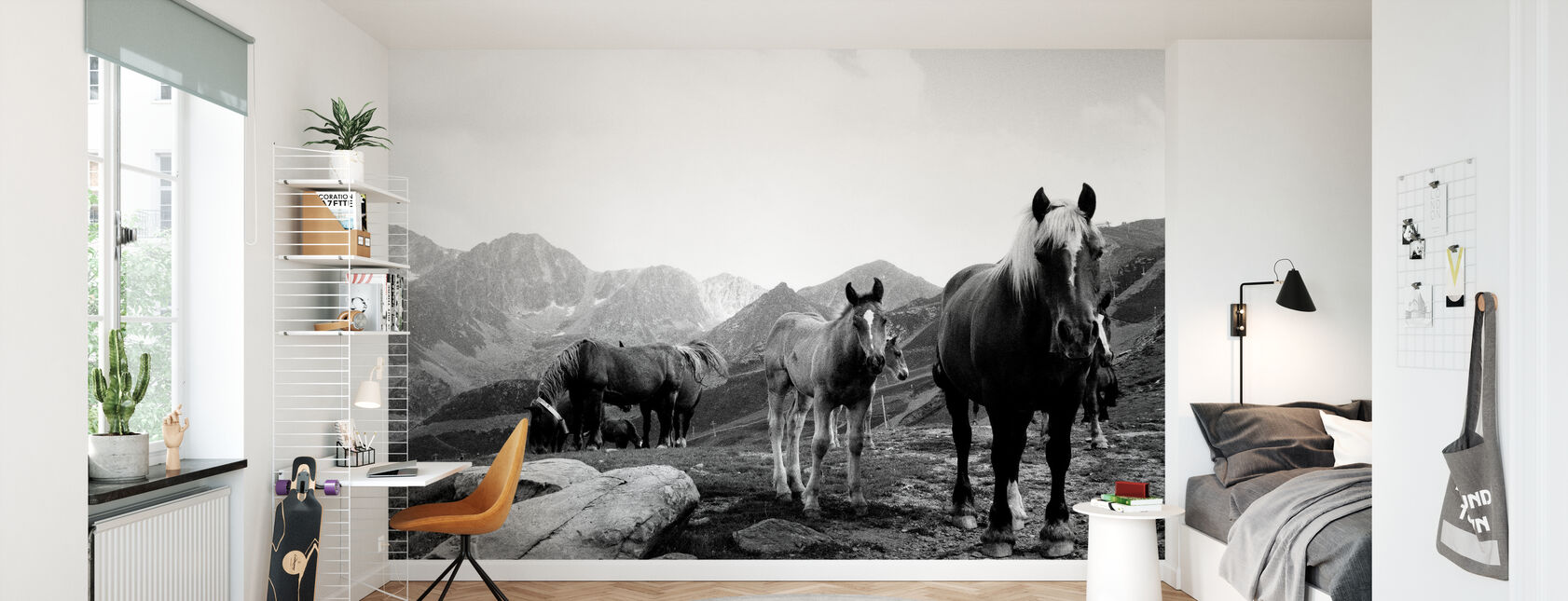 Dzikie konie w górach - Tapeta - Pokój dziecięcy